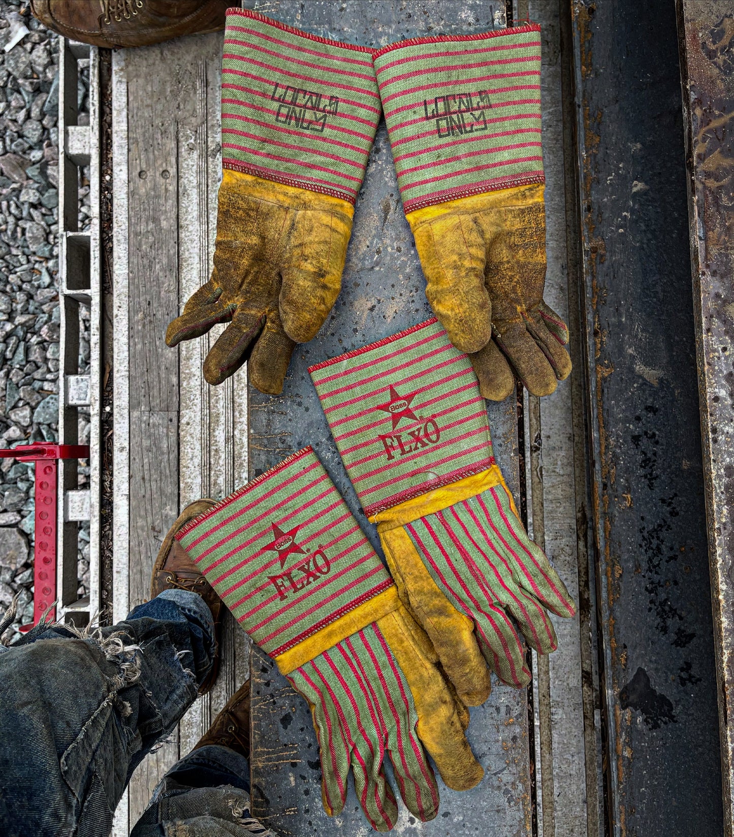 Locals Only Work Glove
